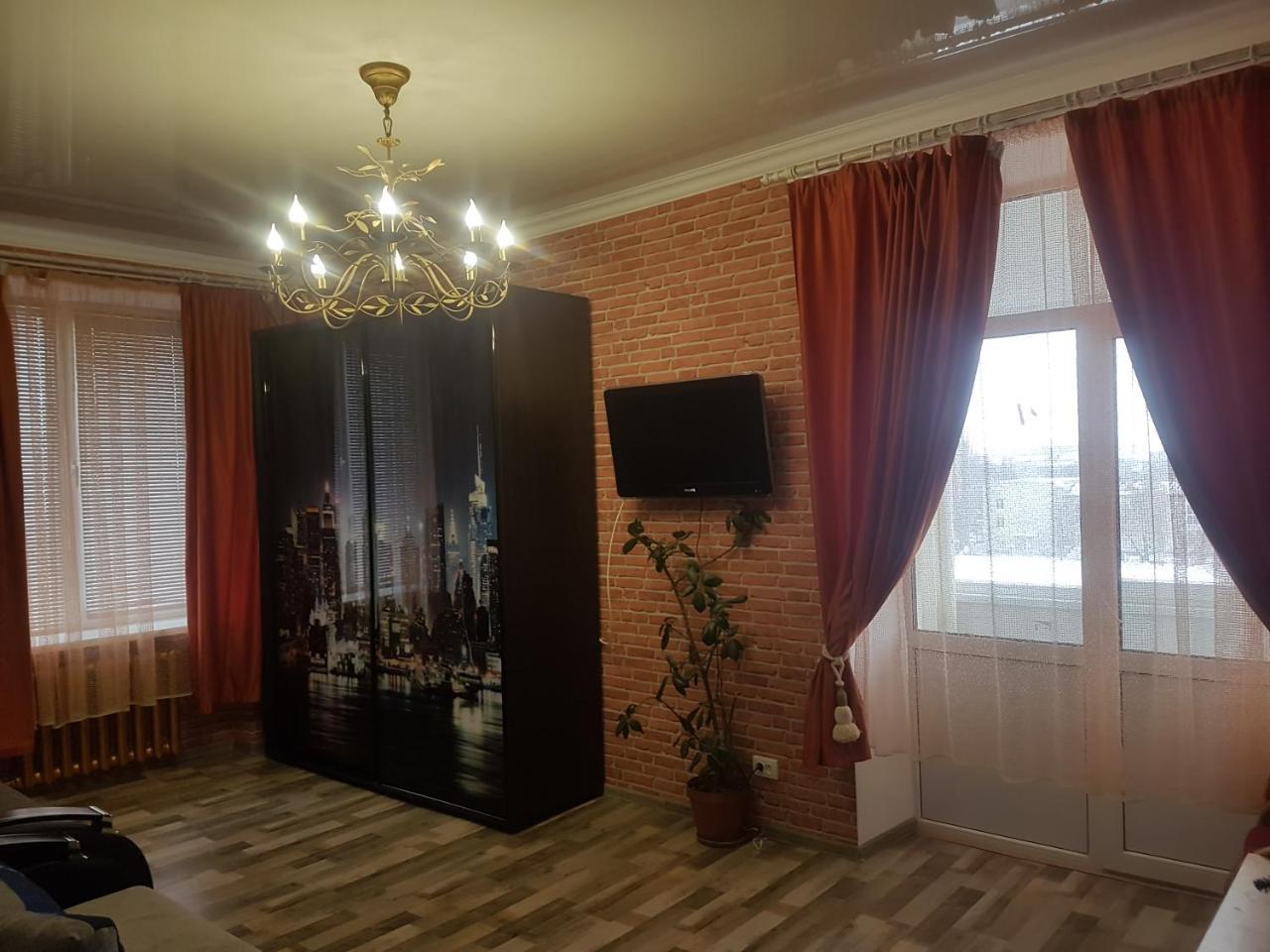 Apartment New York Street เครเมนชุก ภายนอก รูปภาพ
